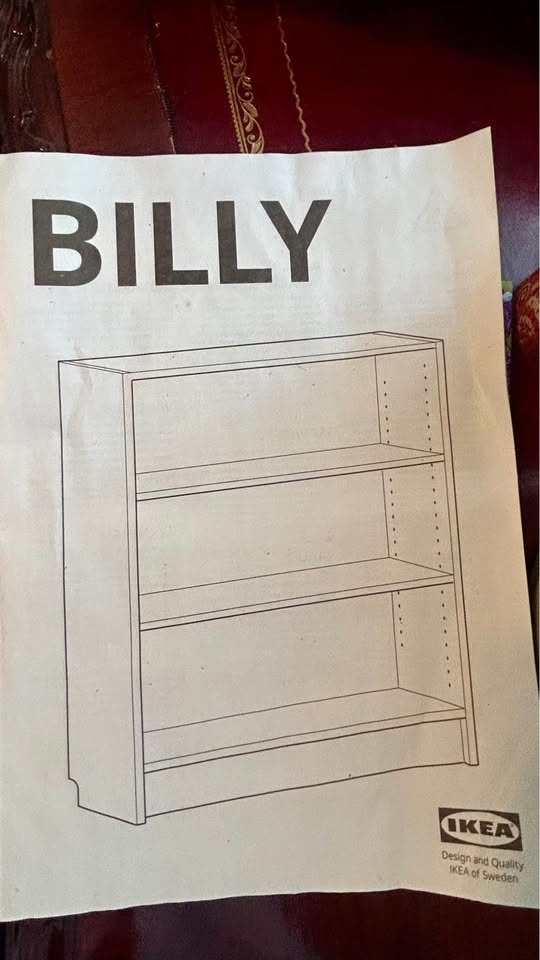Billy bookcases x 3 - photo 3