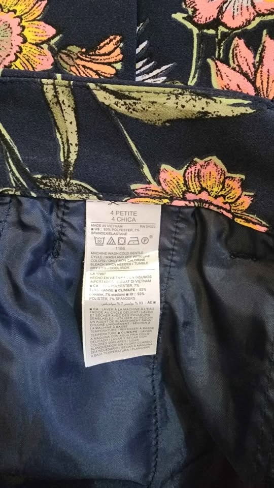Old Navy Floral Dress Pants - Size 4 Petite - photo 4