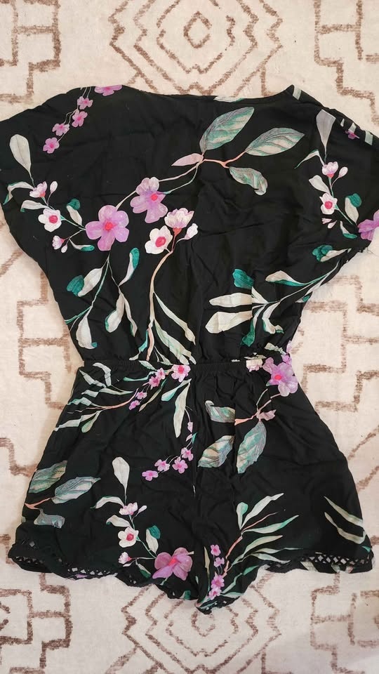 Cotton On Black Floral Romper - photo 2
