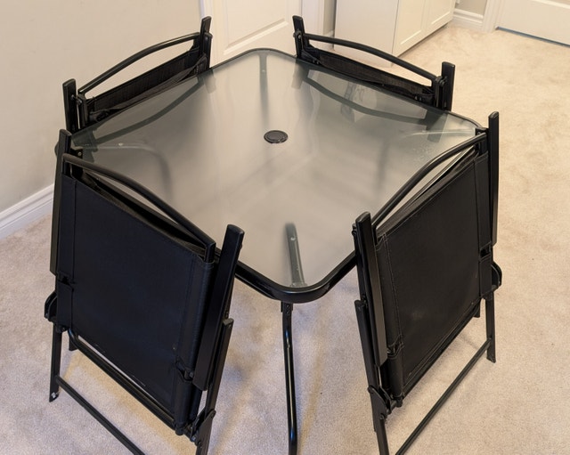 Outdoor Dining Set - photo 3