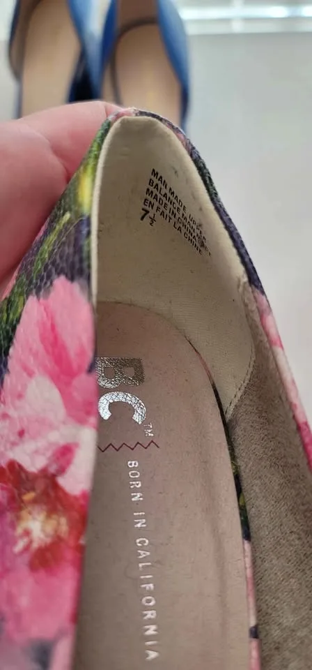 NEW Women's Heels image indicator(4)