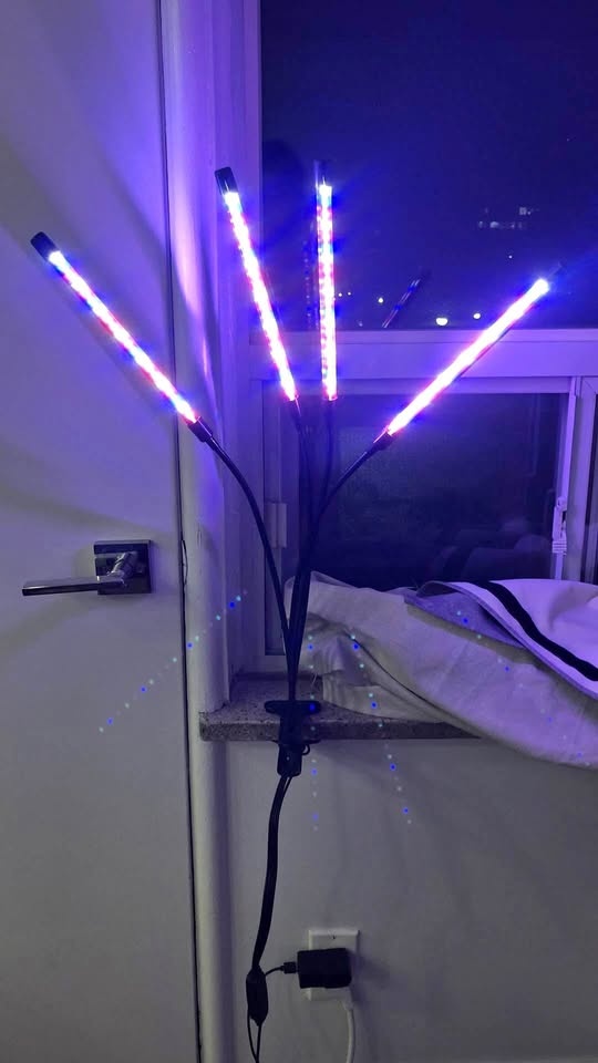 Multi-arm LED RGB Lights for Plants