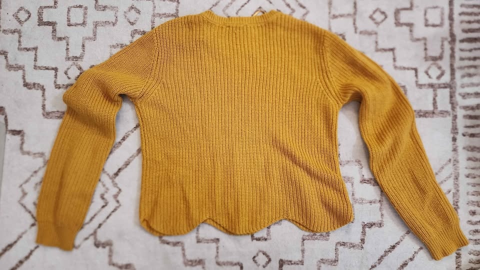 Dynamite Mustard Yellow Sweater - photo 2