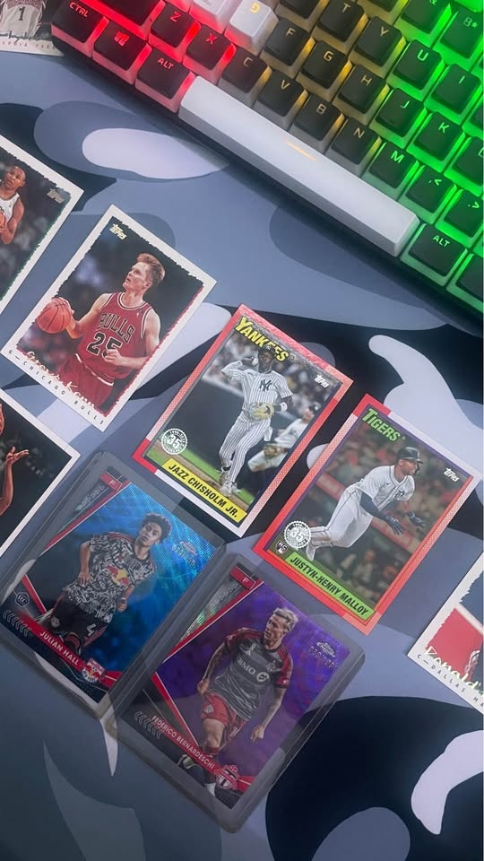 Sports Trading Cards - photo 3