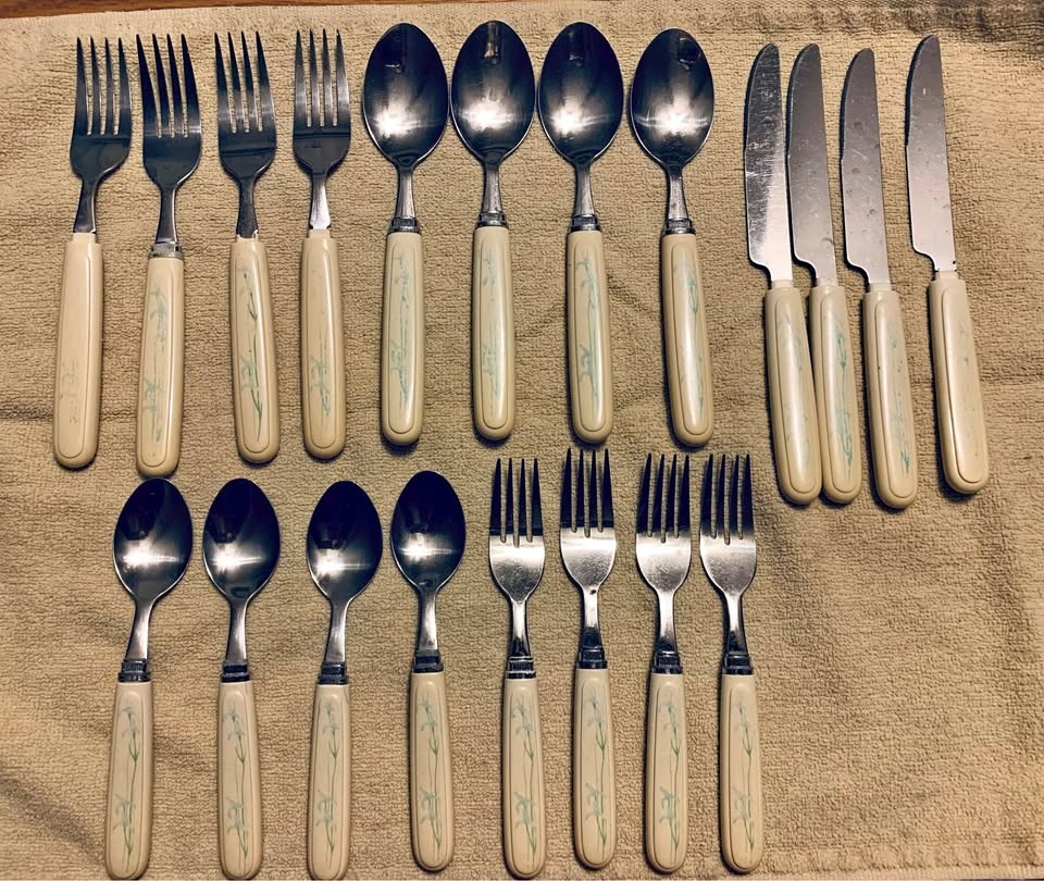 Corelle SHADOW IRIS Stainless Steel FLATWARE Set Vintage