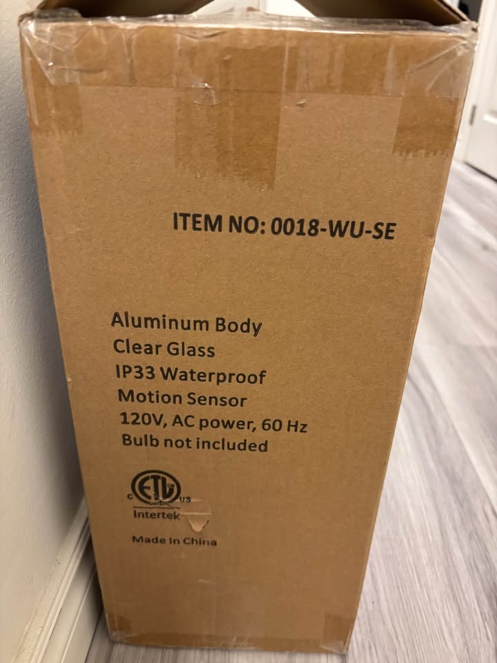 Brand new 2 pack Motion Sensor Outdoor Lights - photo 5