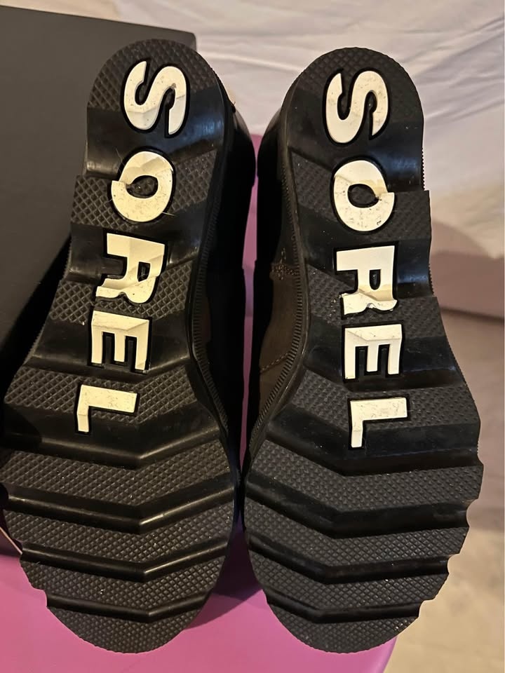 BNIB Sorel Joan of Arctic Wedge 2 Chelsea Boots - Size 7.5 - photo 5