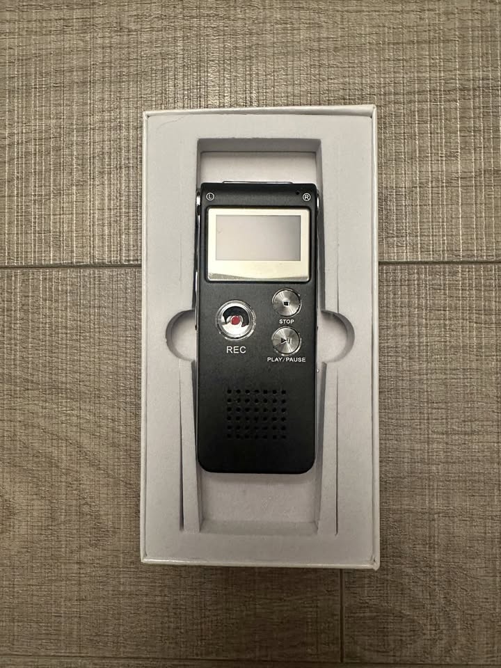 ACEE DEAL Digital Voice Recorder 8GB, MP3 Player🧡