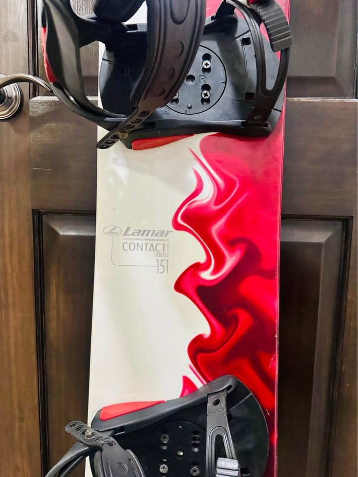 Lamar snowboard 151cm - photo 2