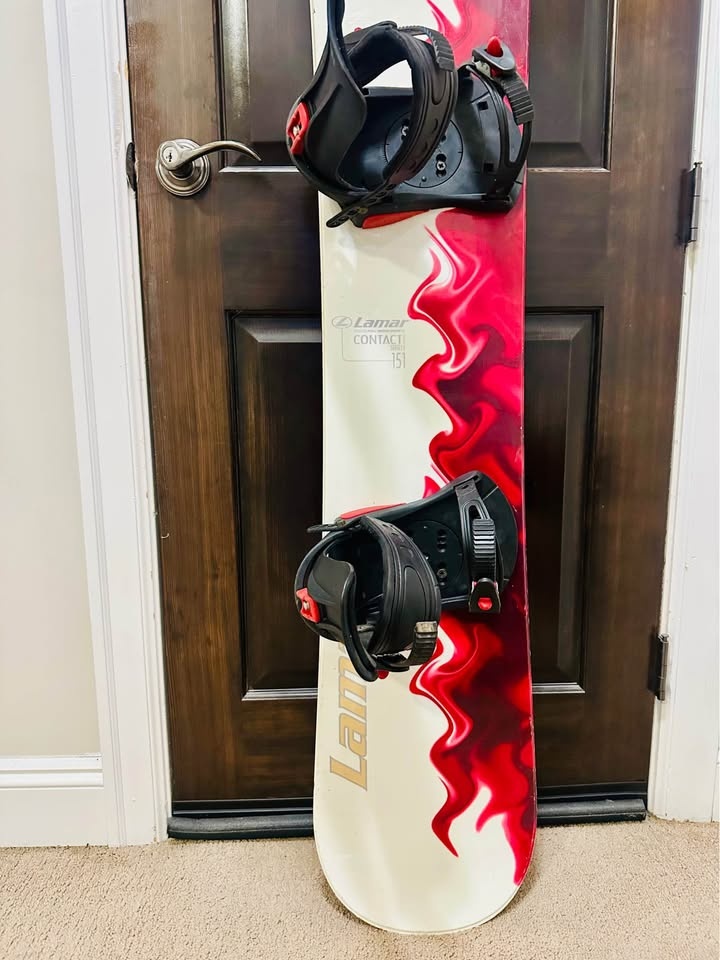 Lamar snowboard 151cm - photo 3