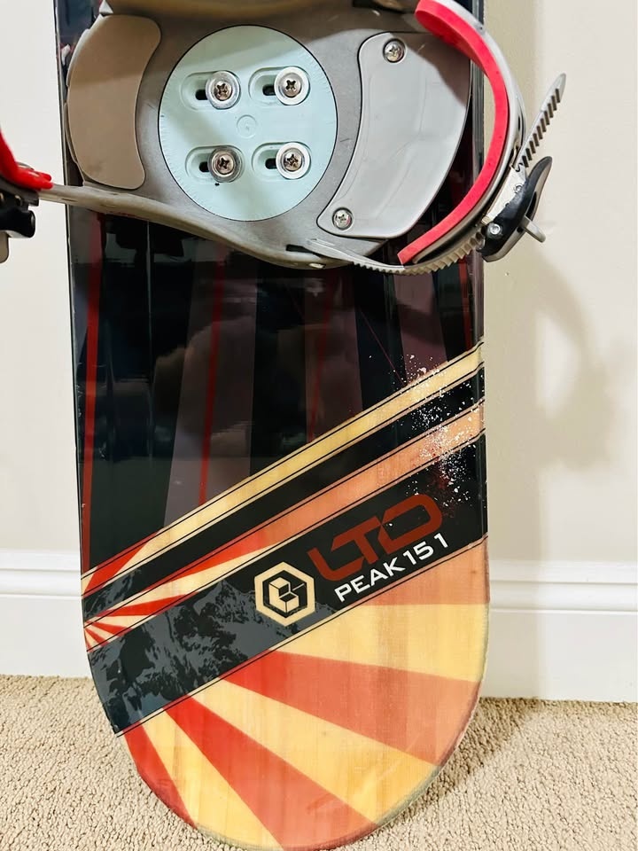 Limited edition snowboard 151cm - photo 2