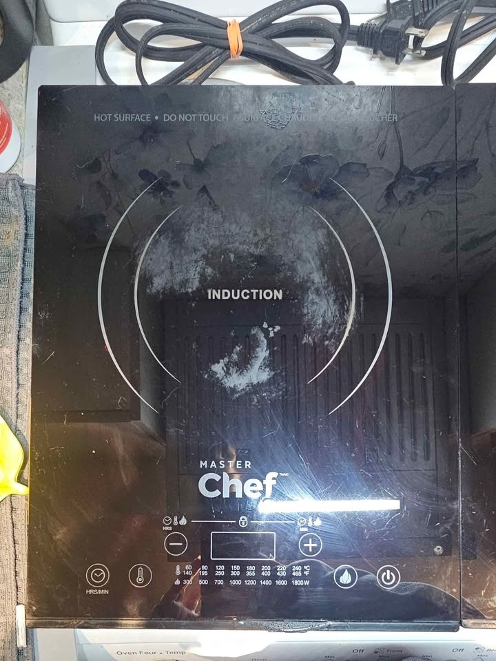 Two Induction Cooktops - photo 2
