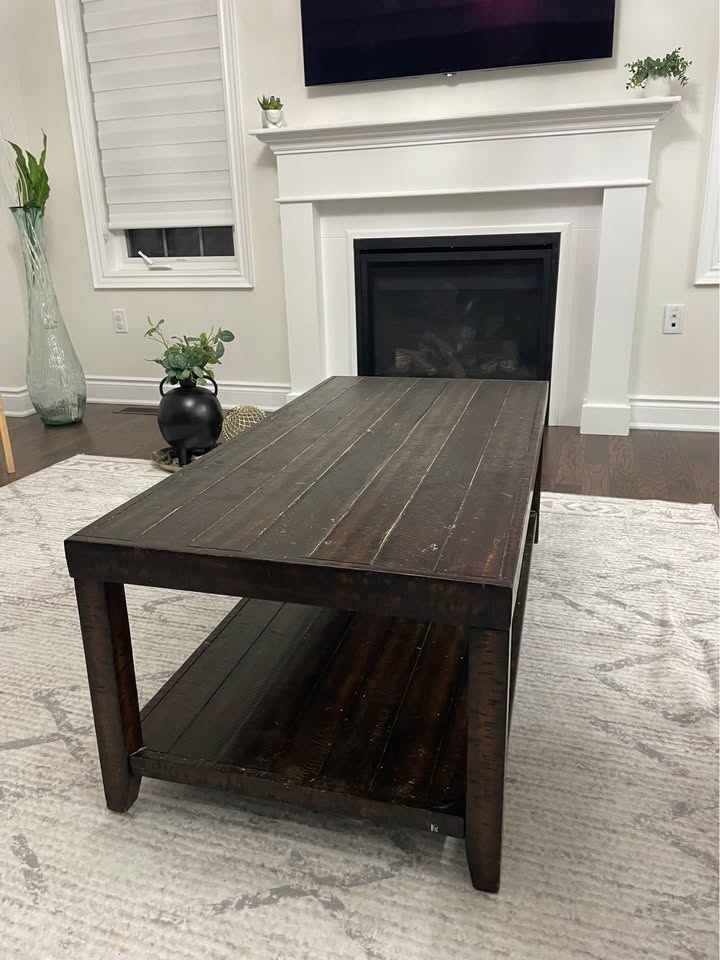 Wooden Brown Sofa Table – Must Go! - photo 4