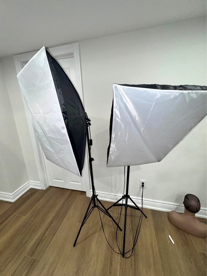 SKYTEX Softbox Photography Lighting Kit – 2 Lights