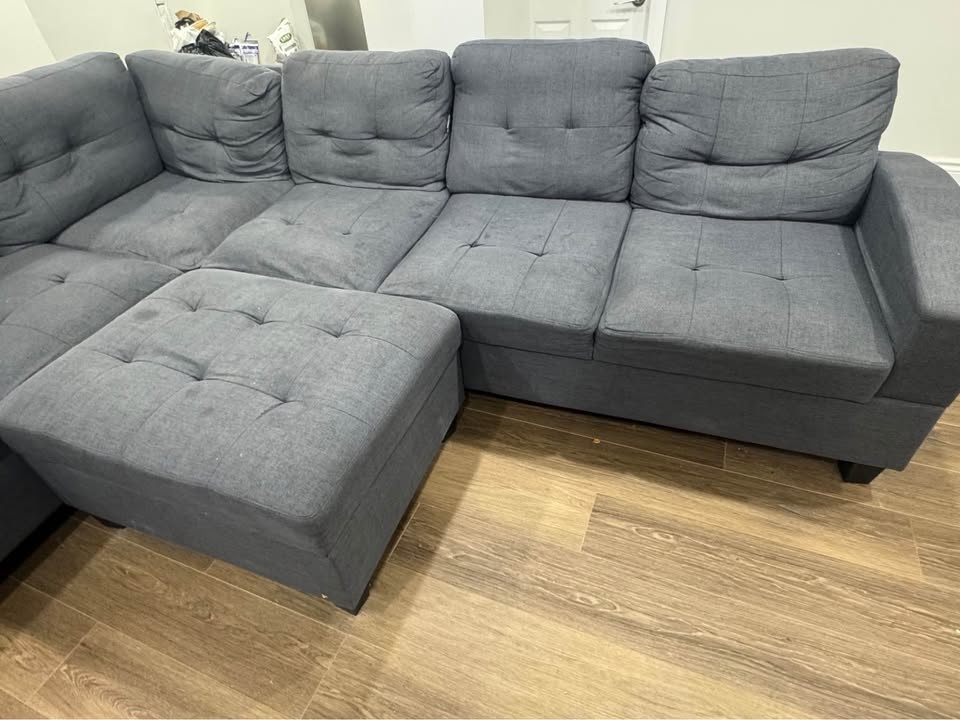 Grey Sectional Sofa – Comfortable & Spacious – $180 - photo 4