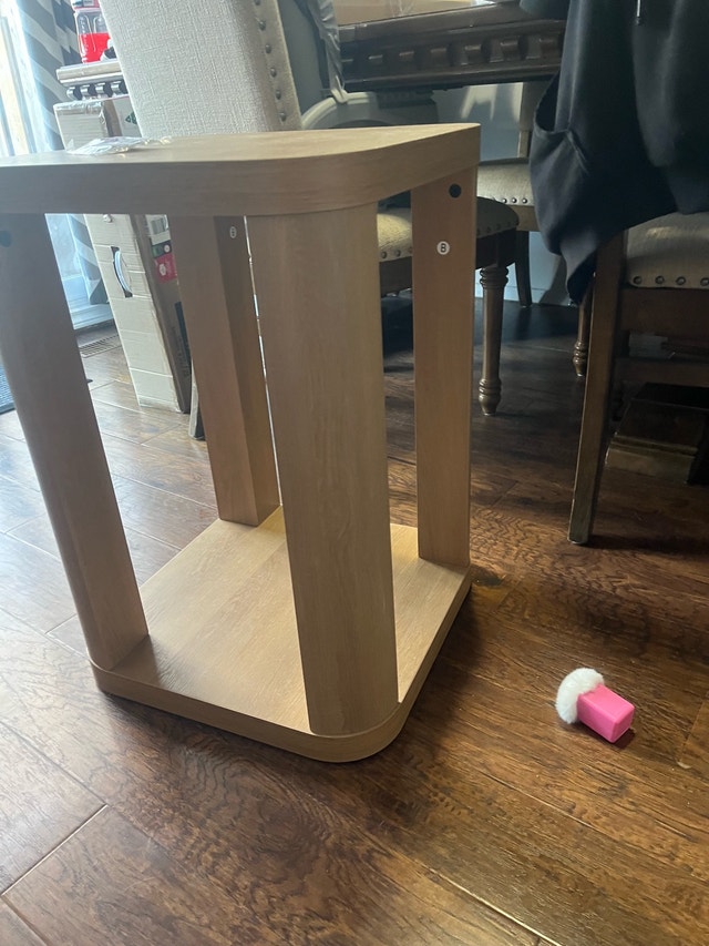 Better Homes & Gardens End Table - photo 2