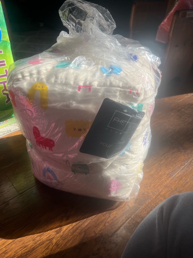 FHE Kids Pattern Pouf