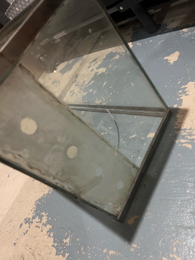Used Glass Aquarium Tank for Small Reptiles - photo 3