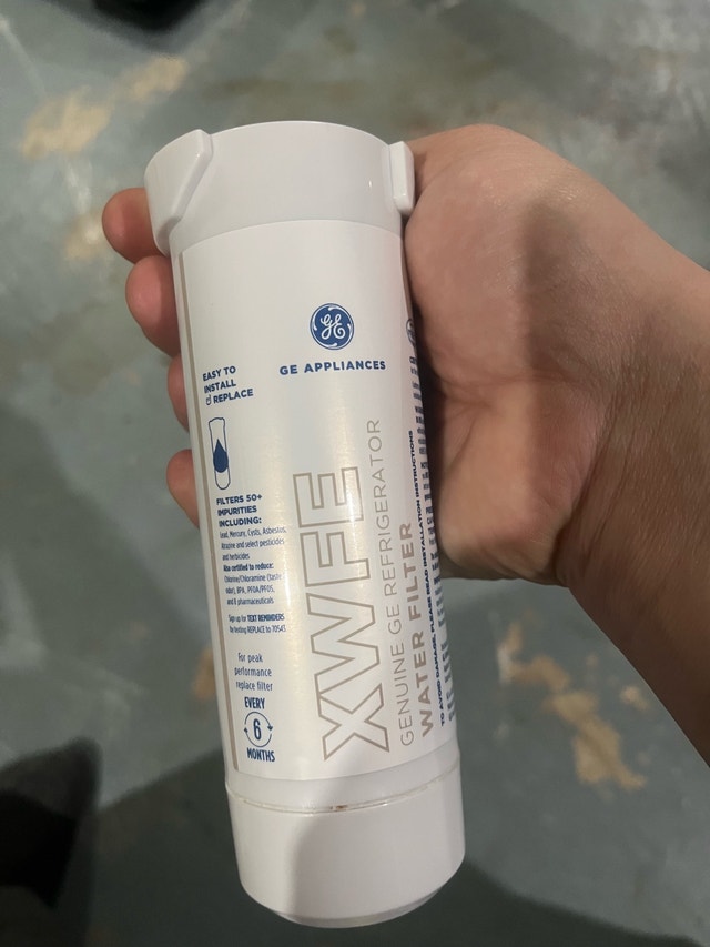 GE Refrigerator Water Filter XWFE - photo 3