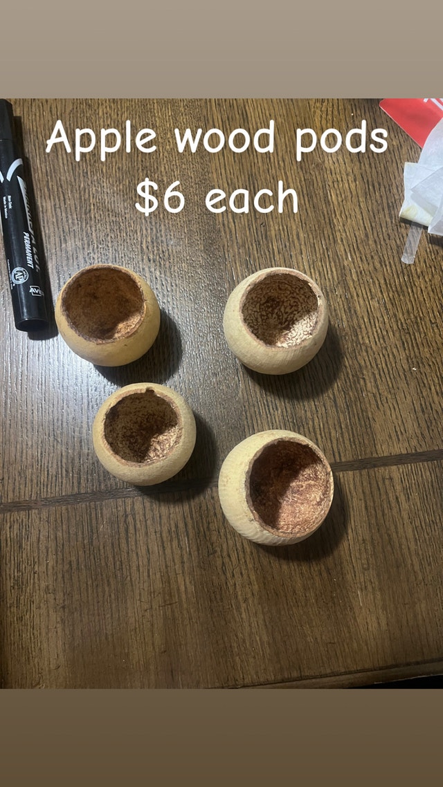 apple wood pods
