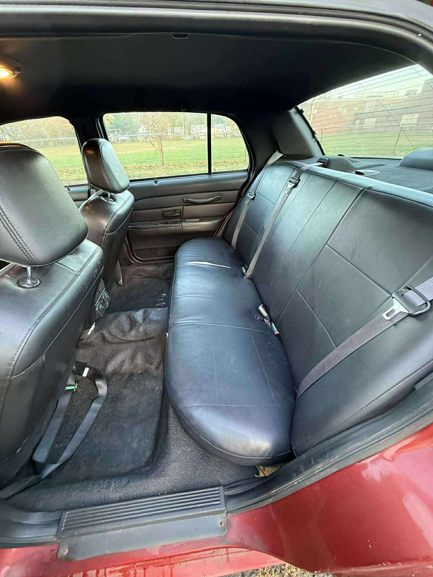 2009 Ford Crown Victoria - photo 3