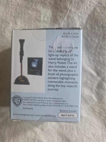 Harry Potter Merch: 2 Patches & Light Up Wand - photo 5