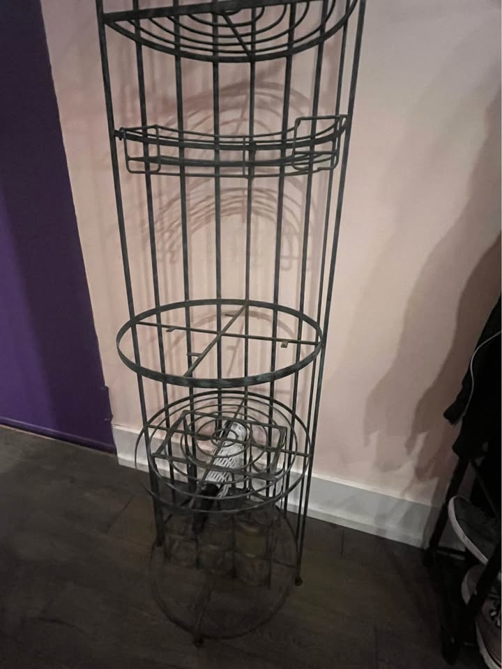 Vintage Wrought Iron Wine Rack - Birdhouse Style - photo 5