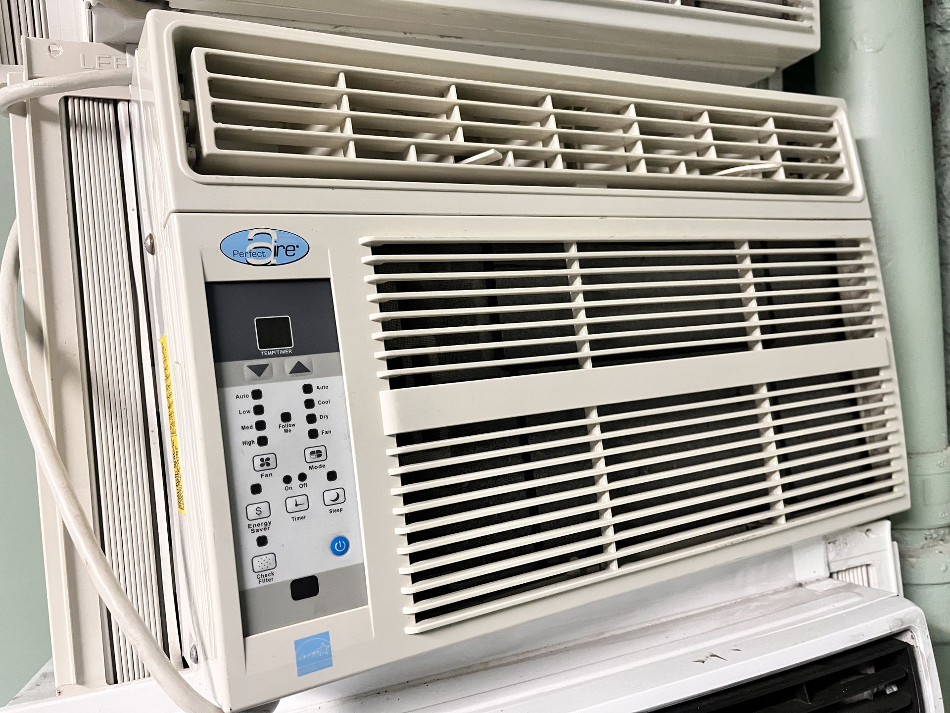 Used AC 6,000BTU - Moving Out Sale