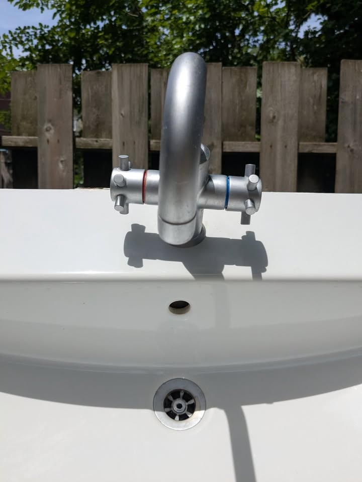 Bathroom Sink - Large - photo 2