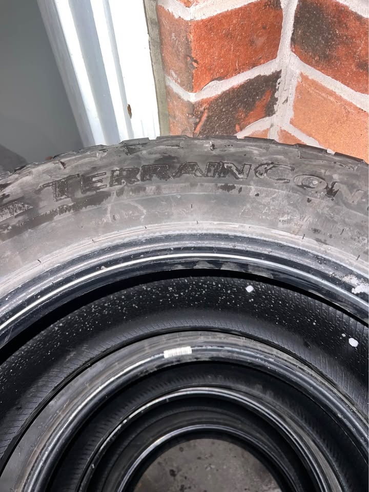 255/65 R17 ALL TERRAIN TIRES - Set of 4 - photo 4