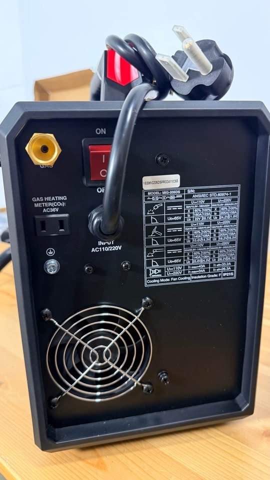200A MIG Welder 110/220V Dual Voltage – Gas/Gasless – 5 in 1 – N - photo 3