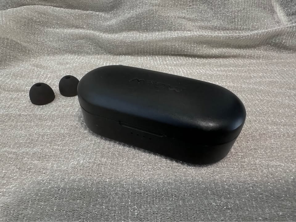 Mpow M9 True Wireless Earbuds - photo 4