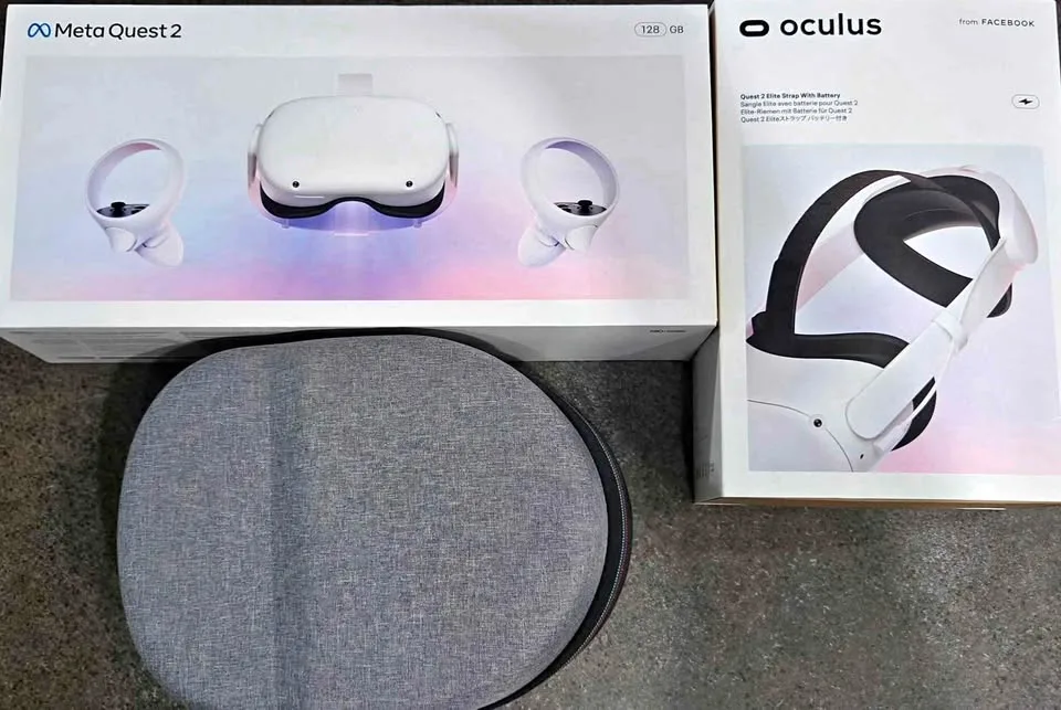 Meta Quest 2 VR Headset (128 GB) w Elite Battery Strap. Like New thumbnail