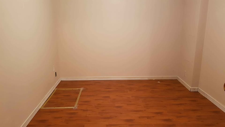 2 Bed 1 Bath House for Rent - photo 4