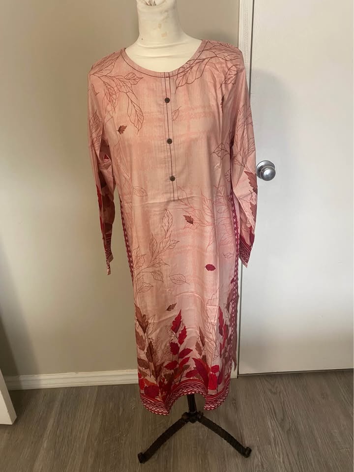 Brand New 3 Piece Pakistani Suit - Size Medium - photo 5