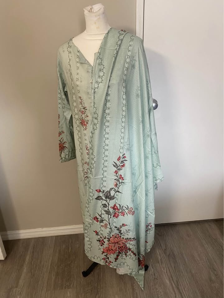 Brand new 3 piece Pakistani linen suit - photo 3