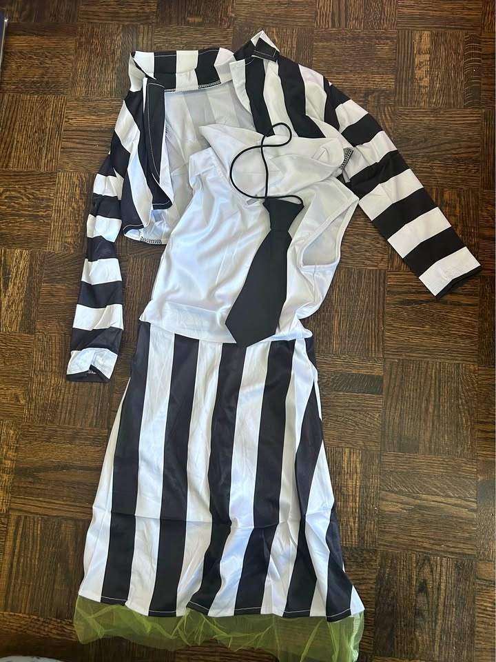 Children Halloween Costume Size 6Y