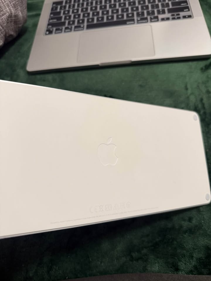 Apple Magic Keyboard New Condition - photo 4