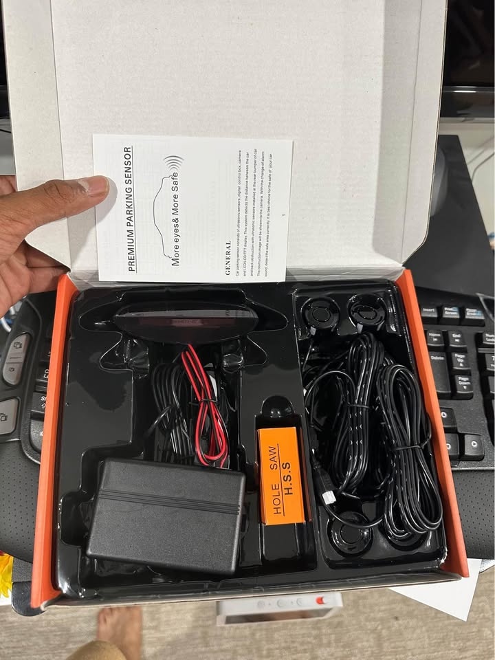 Moving Sale!!!! Brand New Car Parking Sensors 4pcs - photo 2