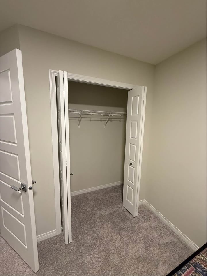 4 Bed 2.5 Bath Laned Home in Glacier Ridge - photo 4