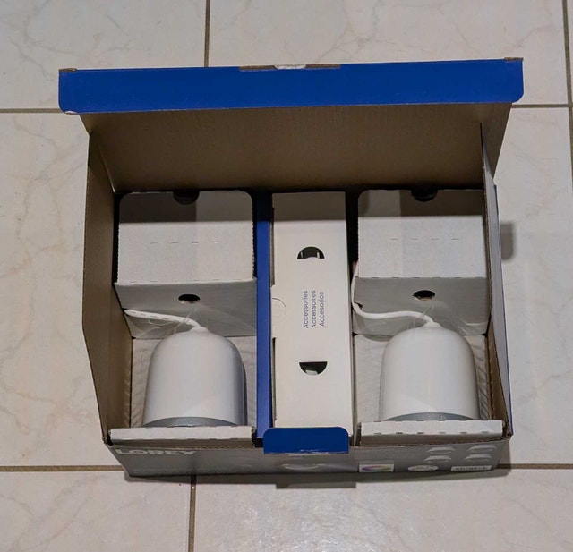 Lorex W881AAD-F Wi-Fi 6 Security Cameras