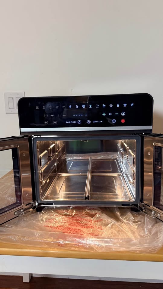 Brand New 24QT Air Fryer Toaster Oven Combo – French Door - photo 2