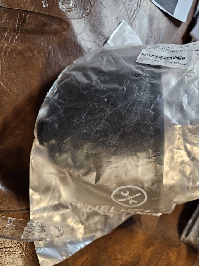 Motorcycle Helmet Shields - Voss & HJC - photo 4