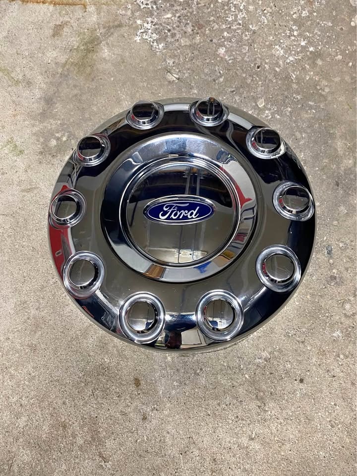 OEM Ford Chrome Center Cap with Ford Logo - 1 Piece