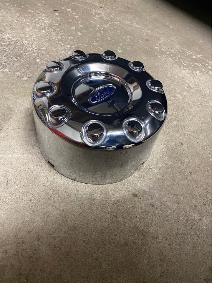 OEM Ford Chrome Center Cap with Ford Logo - 1 Piece - photo 3