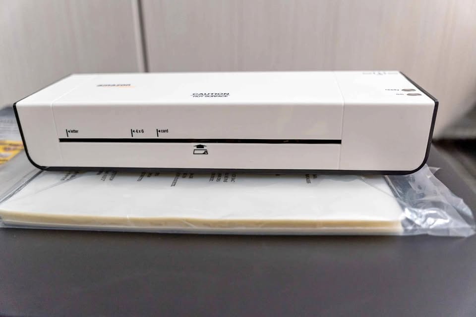 Amazon basics laminator and pouches