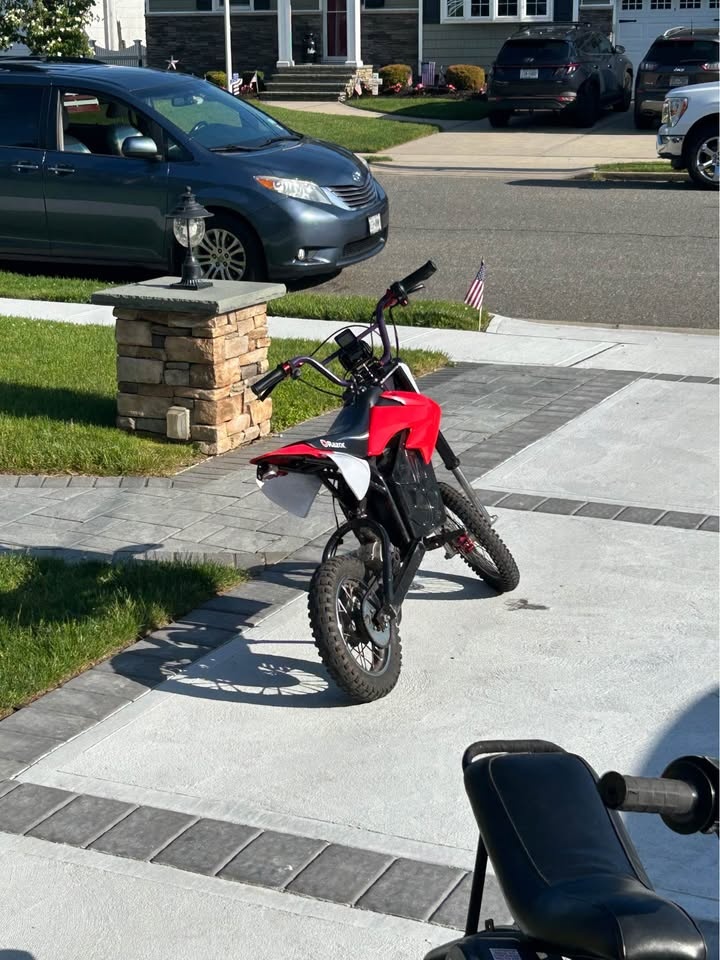 Modded Razor Dirtbike - photo 3