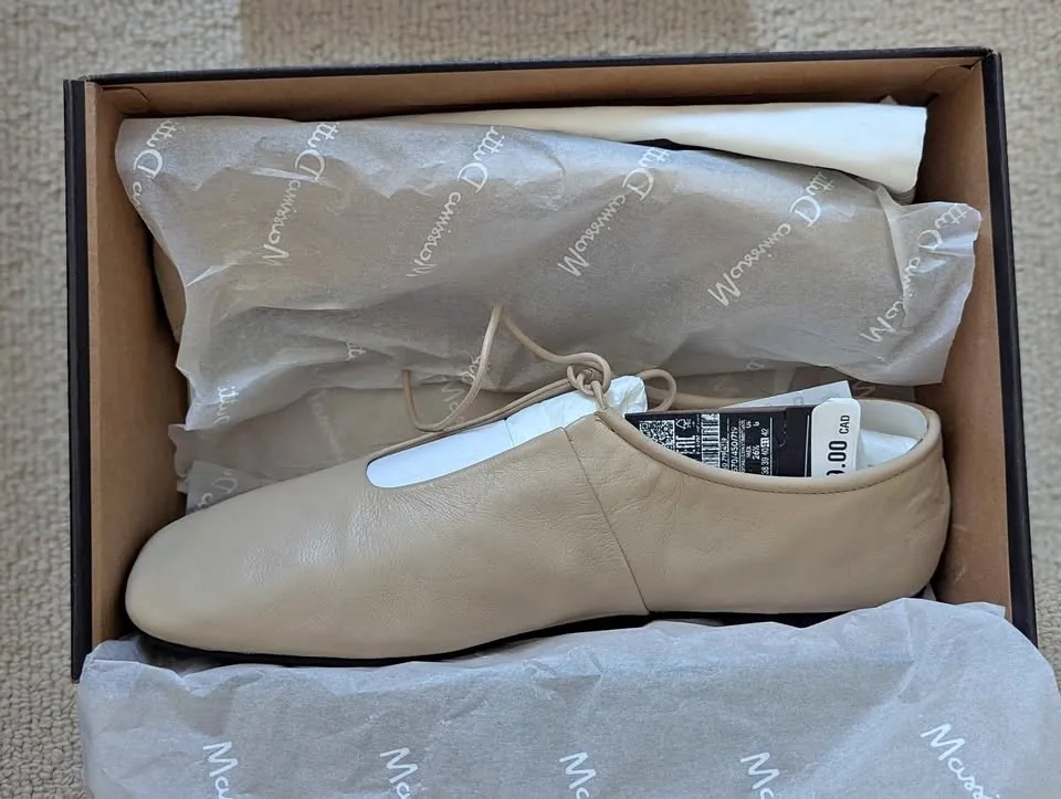Massimo Dutti Ballet Flats in Box, Size 41 EU thumbnail