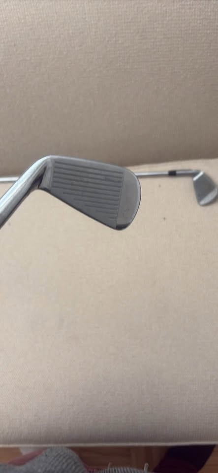 Golf Clubs - Titleist MB 7 Iron, Titleist MB 3 Iron, Ping S57 - photo 3
