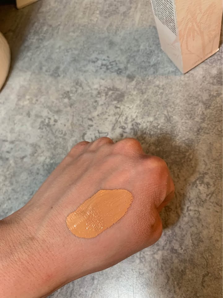 100% Pure Bamboo Blur Foundation Tinted Moisturizer - Golden Pea - photo 3